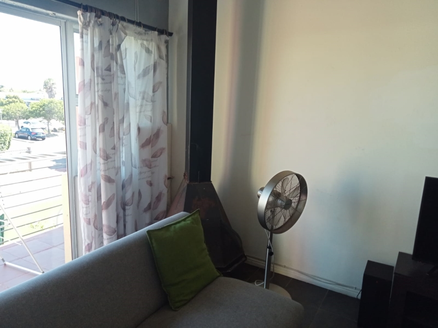 To Let 1 Bedroom Property for Rent in Parklands Western Cape